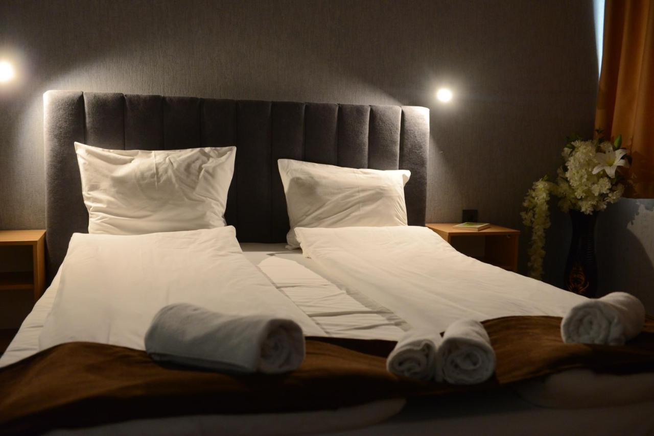 Family Hotel Gotse Delchev Ngoại thất bức ảnh