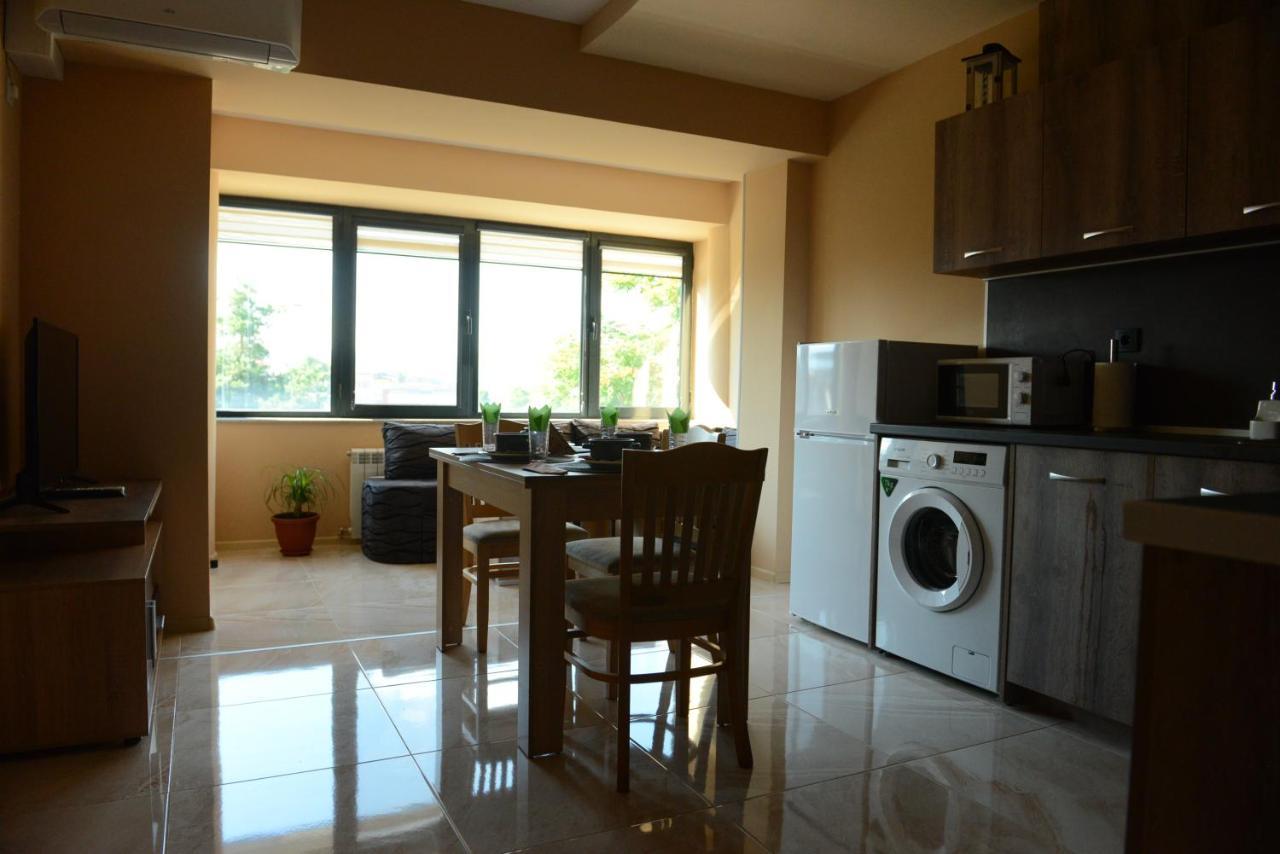 Family Hotel Gotse Delchev Ngoại thất bức ảnh