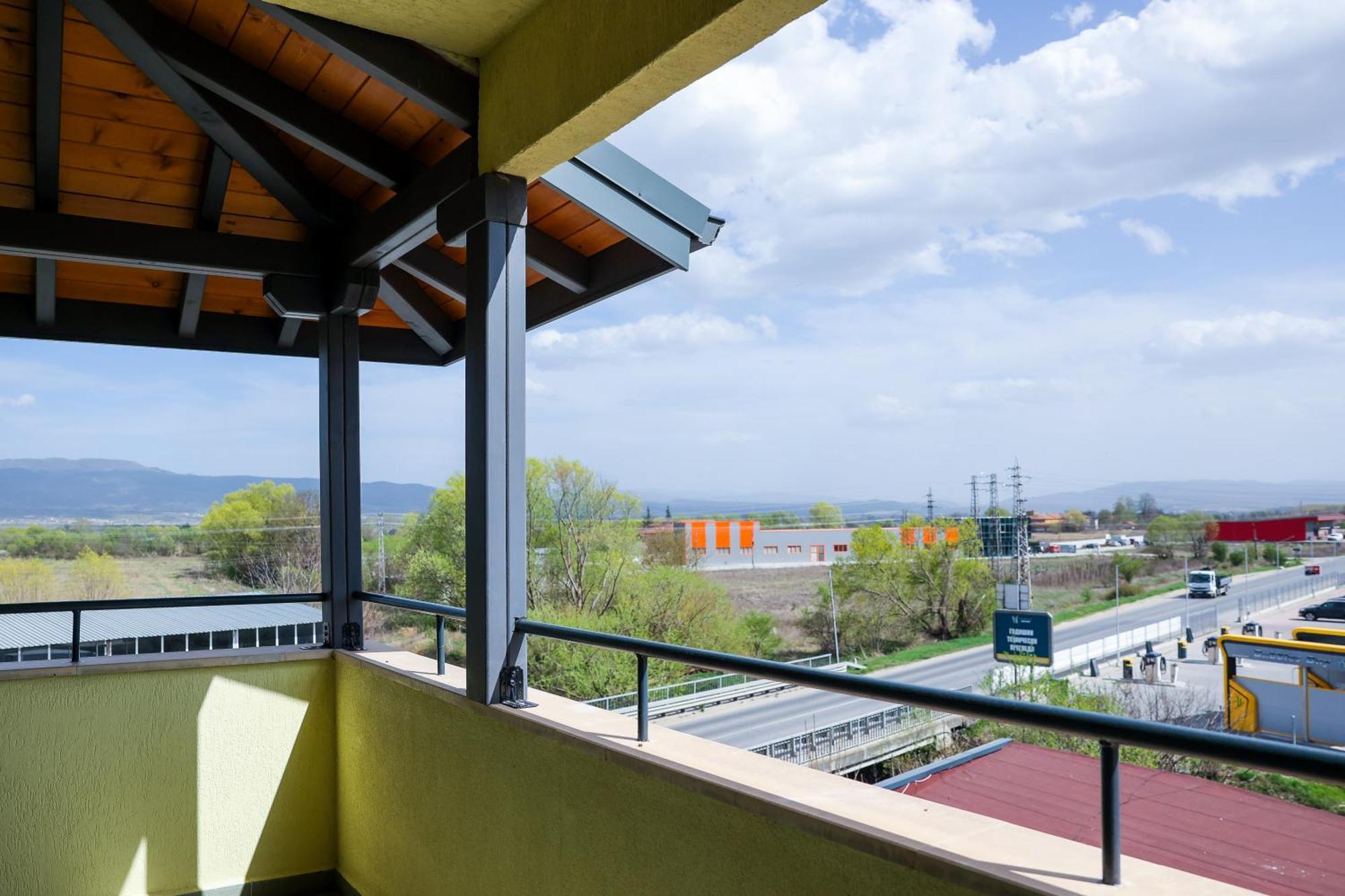 Family Hotel Gotse Delchev Ngoại thất bức ảnh